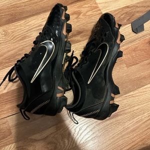 Women’s softball cleats size 9